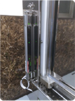 自動開閉扉＋エリアセンサー写真